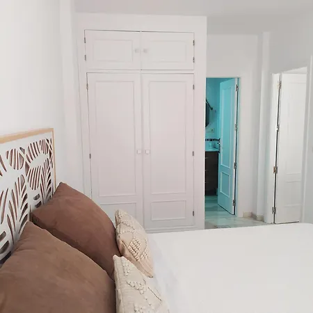 Ped - 1 Dorm - Reformado - 50 Metros Playa Y Centro - Wifi Apartment Fuengirola Exterior photo