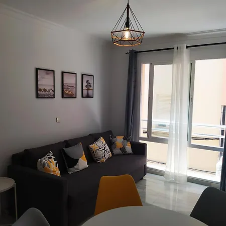 Ped - 1 Dorm - Reformado - 50 Metros Playa Y Centro - Wifi Apartment Fuengirola Exterior photo